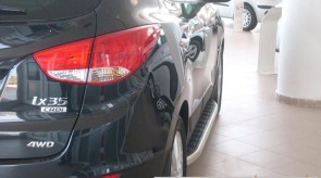 Hyundai_ix35_elegant_side_step.jpg