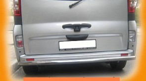 renault_trafic_rear_guard_straight.jpg